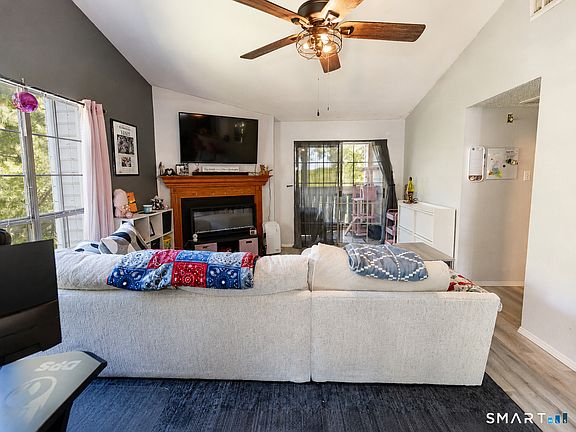 5th image of 15 Crown Knoll Court #34