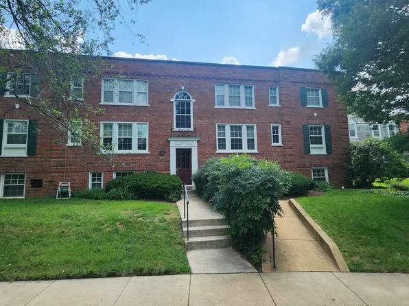 1809 N Queens Ln, Arlington, VA 22201