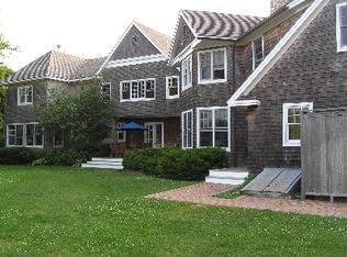 7 Artist Colony Ln, Southampton, NY 11968