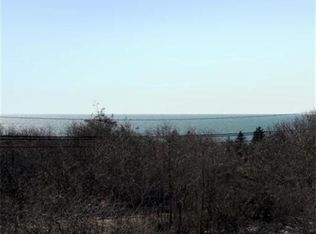 4 Rose Meadow Way, Aquinnah, MA 02535