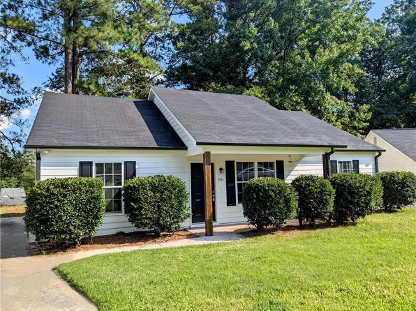 9191 Fairway Ct, Riverdale, GA 30274