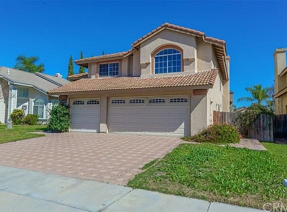 3rd image of 13865 Cottonwood Ave