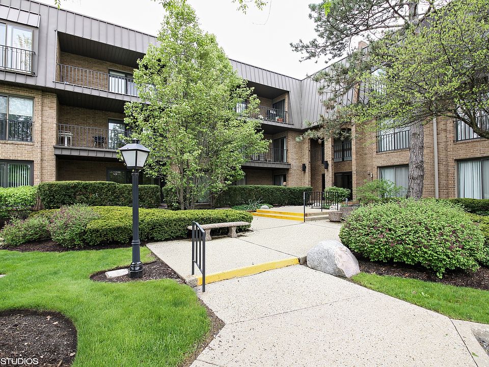 1st image of 3 Harborside Dr #103
