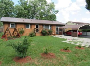 3620 Gale Ln, Hopkinsville, KY 42240