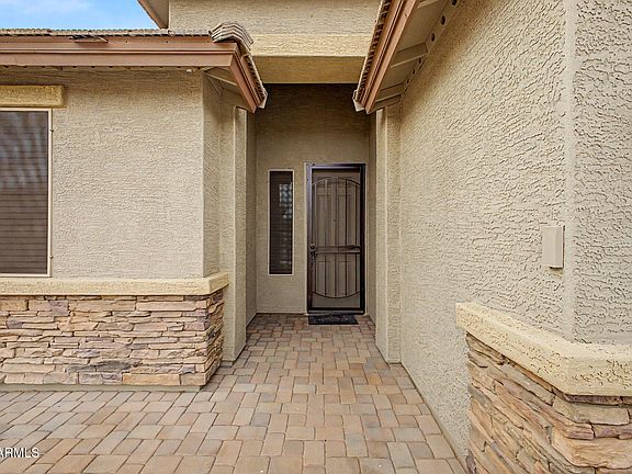 4th image of 1266 E EUCALYPTUS Lane