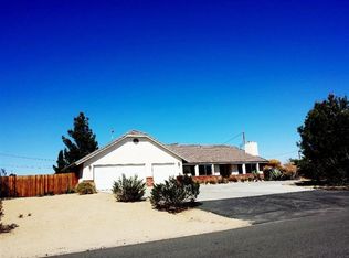 18640 Siskiyou Rd, Apple Valley, CA 92307