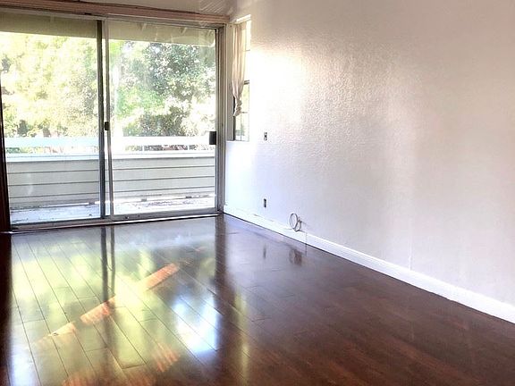 5th image of 3750 S Bear St #139