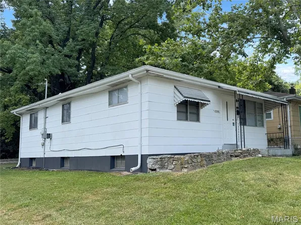 5546 Janet Ave, Saint Louis, MO 63136