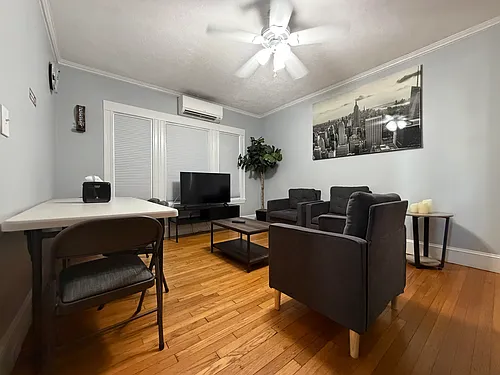 21 Colborne Rd #3 Photo 1
