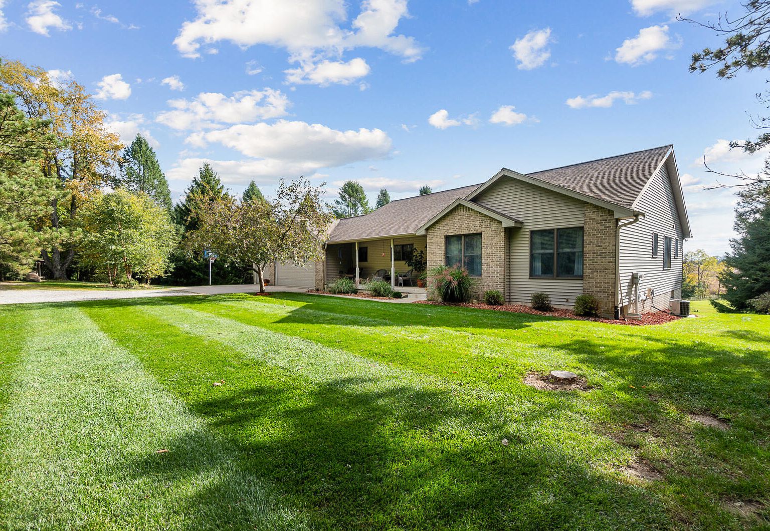 17877 Us Highway 223, Addison, MI 49220 MLS 23137506 Zillow