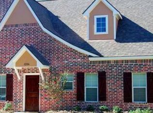 1206 Milner Dr, College Station, TX 77840