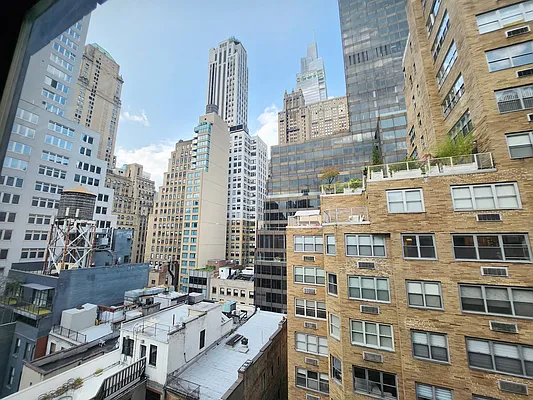 Rented by Oxford Property Group | media 7