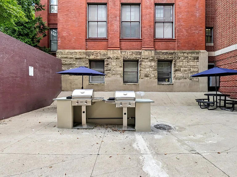 Residences at South High — Photo 32