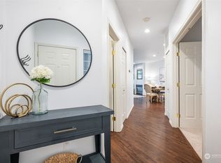 9728 178th Pl NE UNIT 102, Redmond, WA