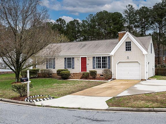 2nd image of 971 N Haven Cir