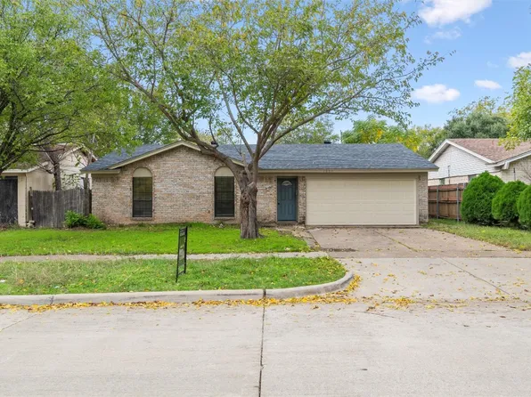 1025 S Center St, Grand Prairie, TX 75051