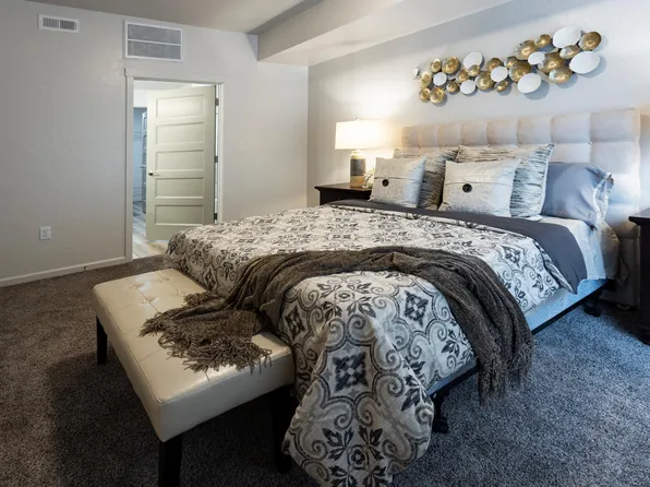 Residence at Corbin Crossing