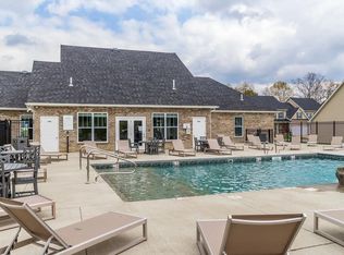 2034 Mountain Ash Ln, Morgantown, WV 26501