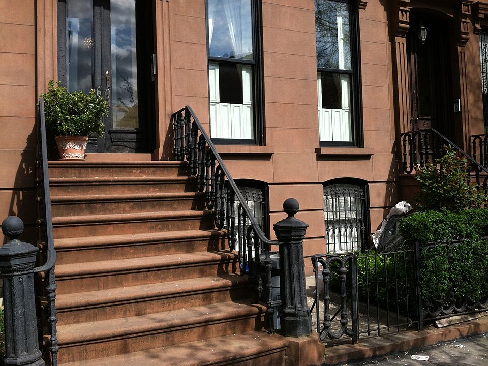Building facade
