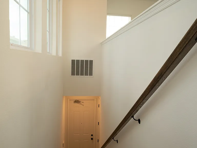 6534 Barnstorm Way — Photo 8
