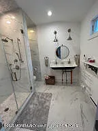2 bed, 952 sqft, $12,000 — Photo 4