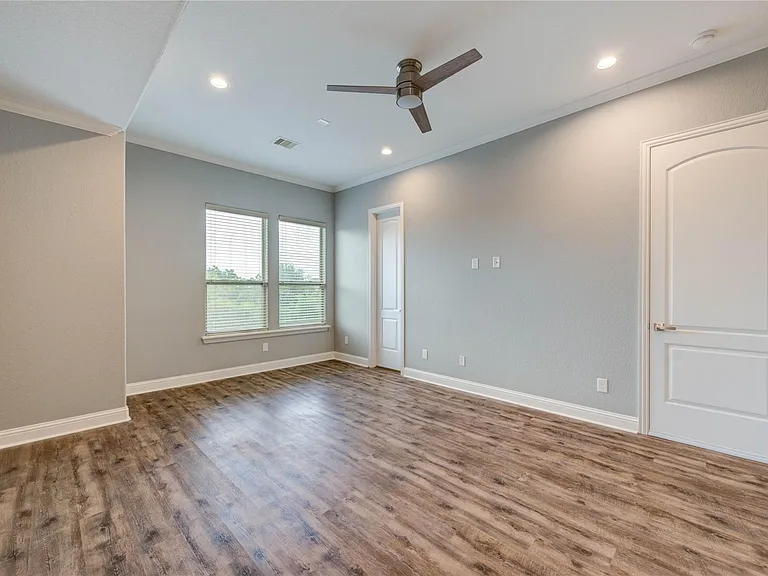 5711 Allen St — Photo 30