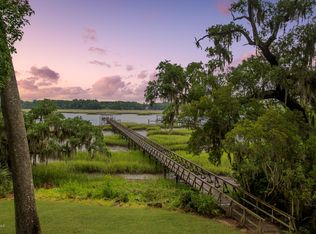 2 Seabrook Point Dr, Seabrook, SC 29940