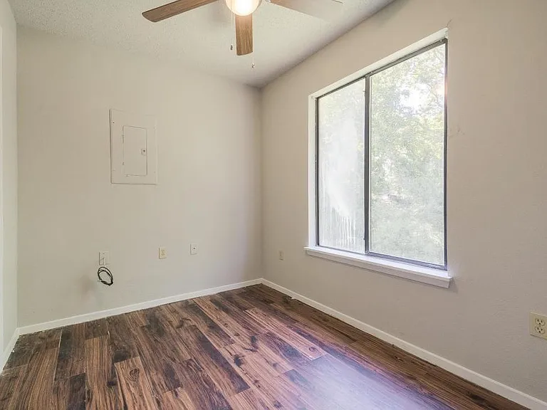 246B W McFarland St #246B — Photo 8