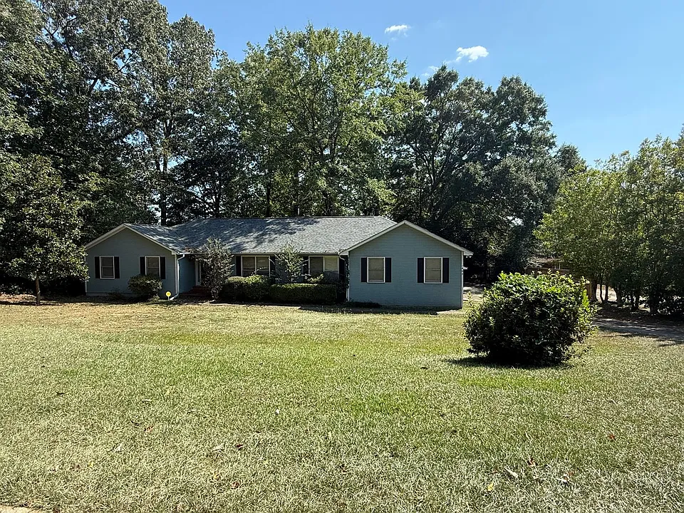 1402 Northgate Dr