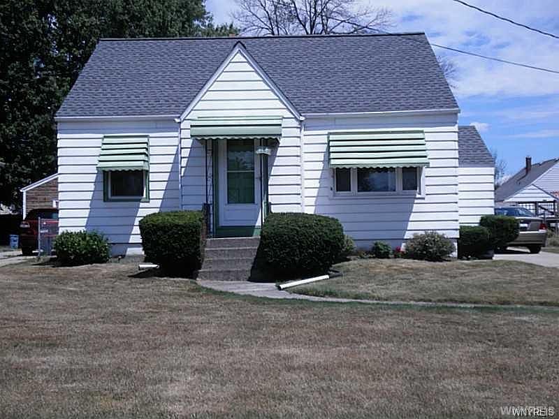 1st image of 144 Park Edge Dr