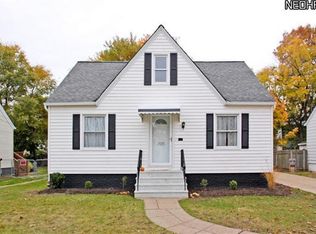 3125 Joslyn Rd, Cleveland, OH 44111