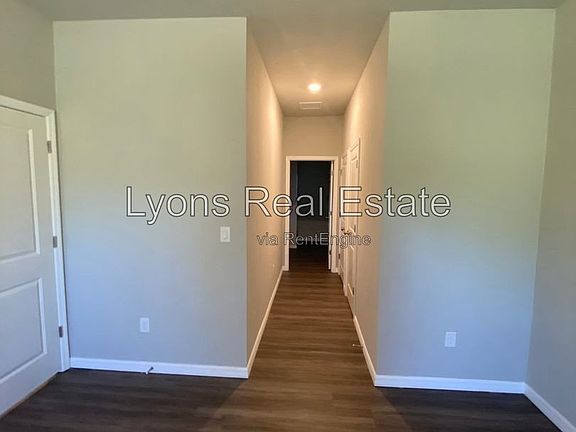 3rd image of 5625 Abelman Rd