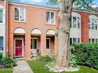 15 Occident Ave, Staten Island, NY 10304