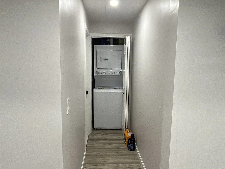 472 Friendship St #C — Photo 12