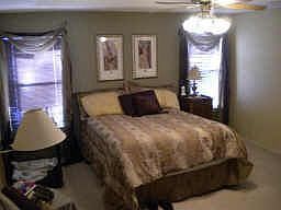 5th image of 1076 Sunset Ct