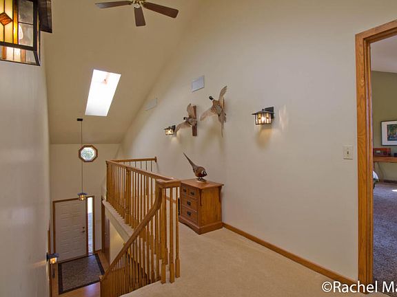 5th image of 3115 Bird Ave NE