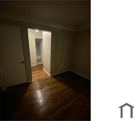 2nd image of 4820 Stewart Ave