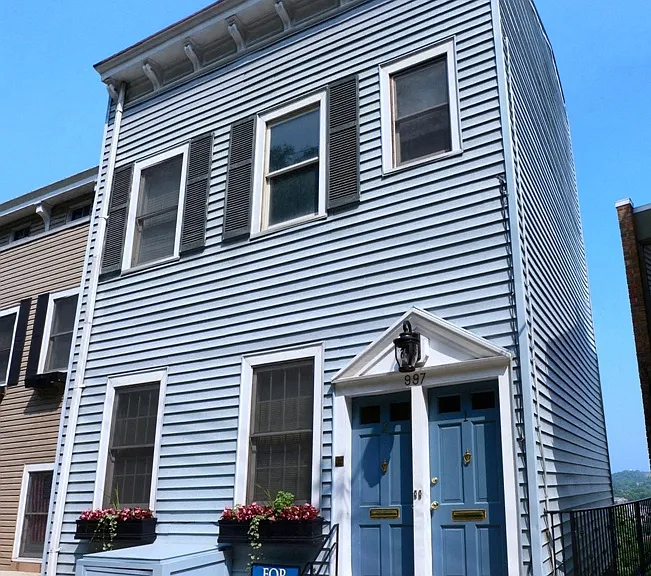 997 Hill Street