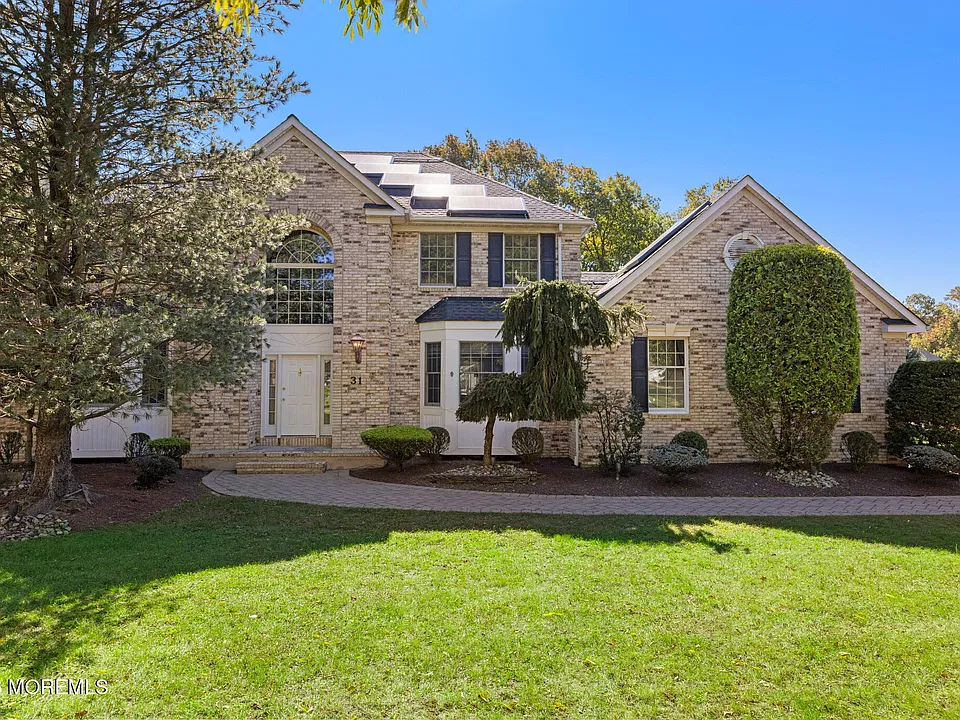 31 Sheffield Dr