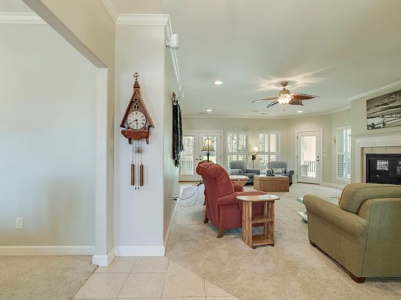 3rd image of 311 Saligugi Ln