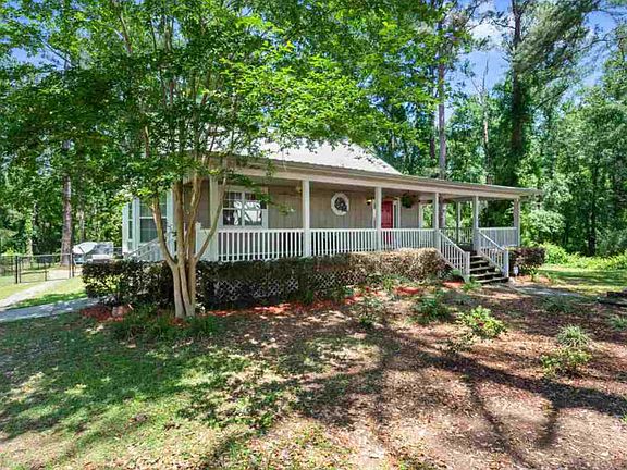 3rd image of 9374 Settler Ave