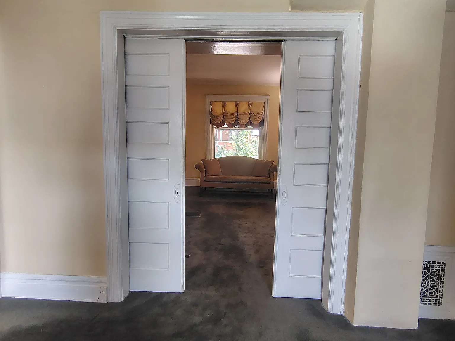 1 bed, 650 sqft, $1,400 — Photo 2