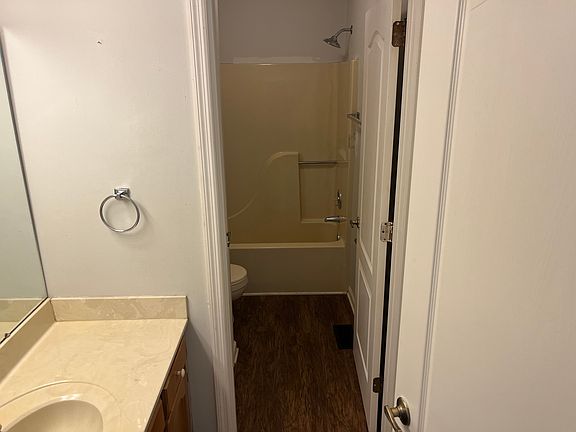 5th image of 3829 N Ter Unit B