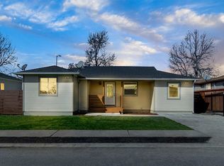 353 Darien Ave, Oakland, CA 94603