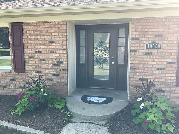 2nd image of 19300 Sundale Dr