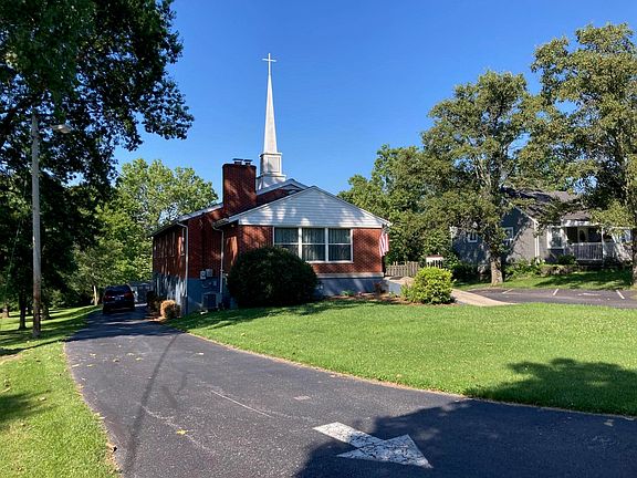 2nd image of 691 Persimmon Dr