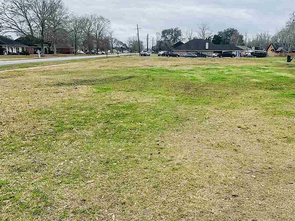 2nd image of W Orice Roth Rd