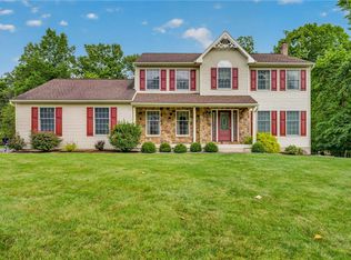 154 Red Oak Ln, Bangor, PA 18013
