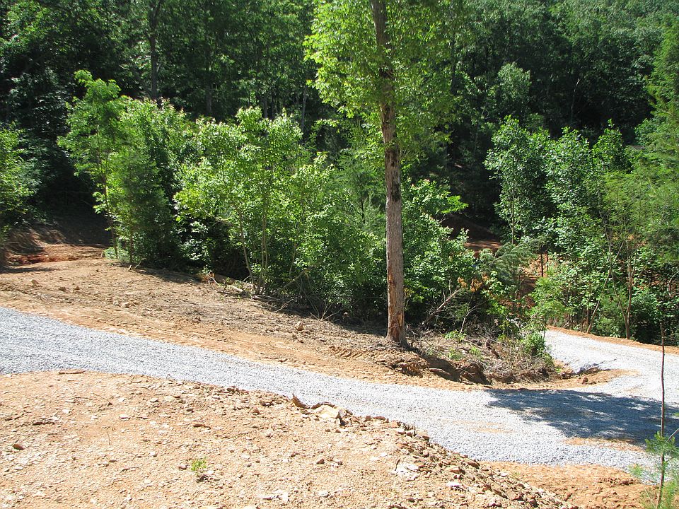1st image of Old Hickory Ln