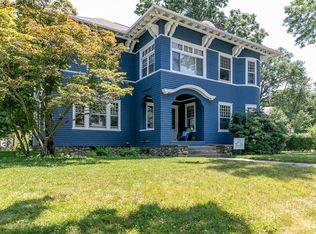 21 Kenilworth Rd, Worcester, MA 01602